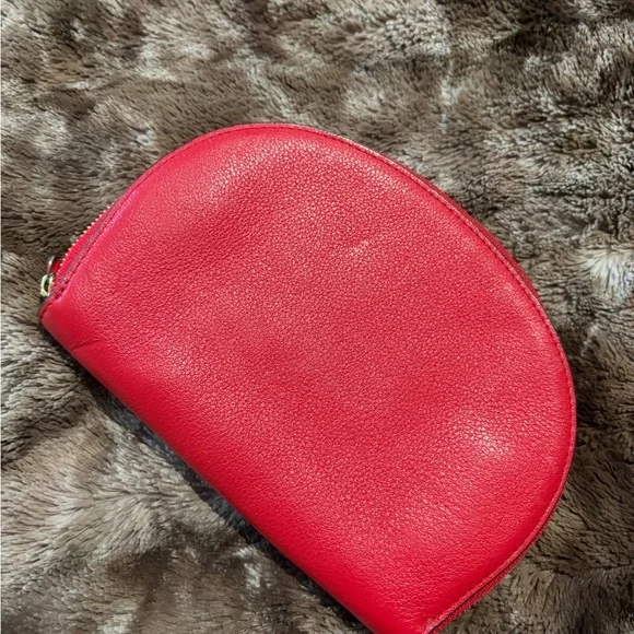 Kate Spade Wristlet - Picture 3 of 3